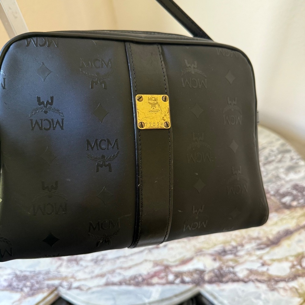 MCM Monogrammed Visetos Black Leather Camera Shoulder Bag Gold‎ Tone Hardware - Picture 7 of 14
